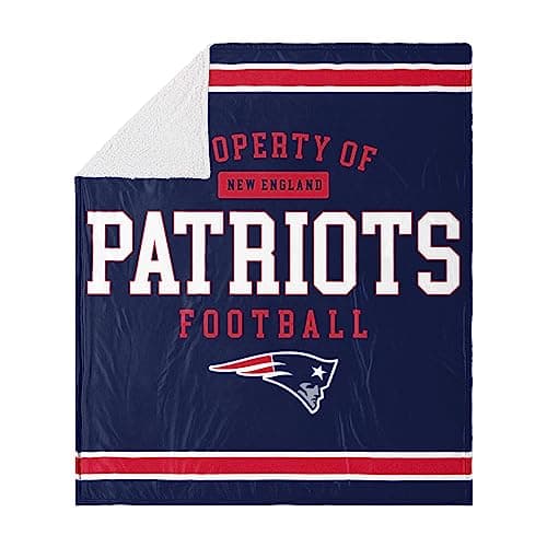 New England Patriots Sherpa Fleece Blanket