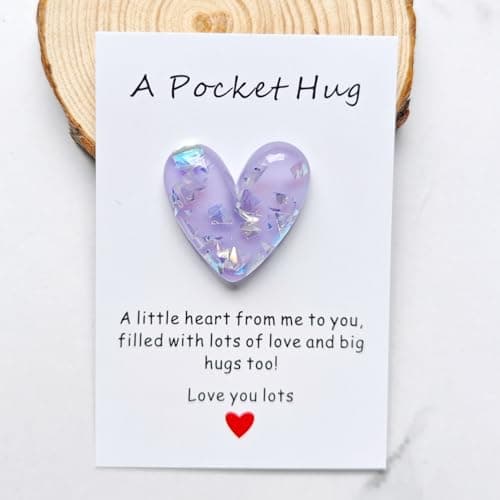 Pocket Hug Heart with Greeting Cards