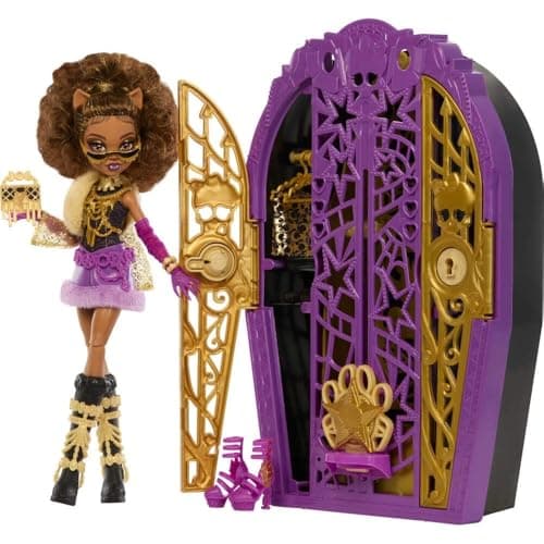 Skulltimate Secrets Clawdeen Wolf Doll