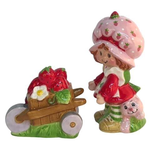 Strawberry Shortcake salt and pepper shaker set
